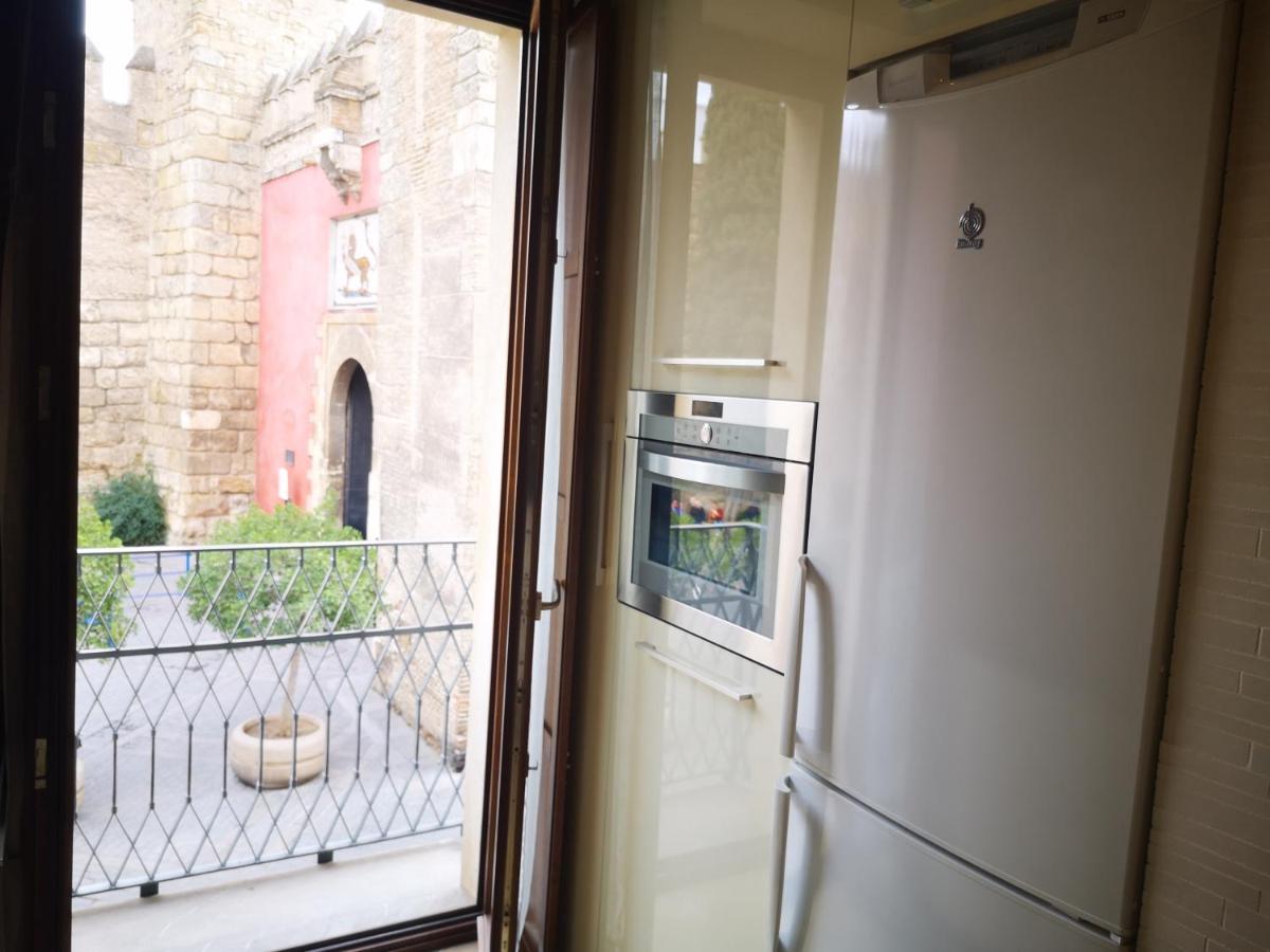 Luxury Apartment With Views To Alcazar, Cathedral And Giralda. เซบีญา ภายนอก รูปภาพ